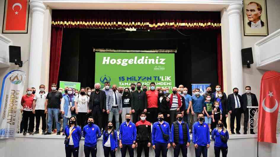 SPOR CAMİASINDAN BAŞKAN TÖREN'E TEŞEKKÜR